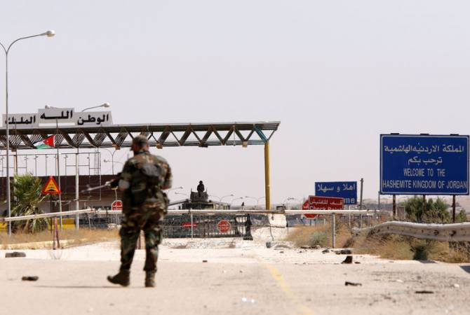 Syria and Jordan reopen border for transport communication