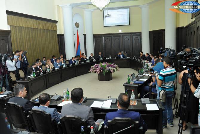 16 октября состоится внеочередное заседание правительства Армении

