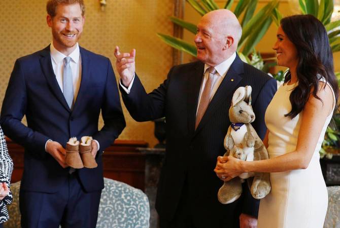 Ավստրալիայում ուգի եւ խաղալիք կենգուրու են նվիրել արքայազն Հարիին ու Մեգան Մարքլին 
