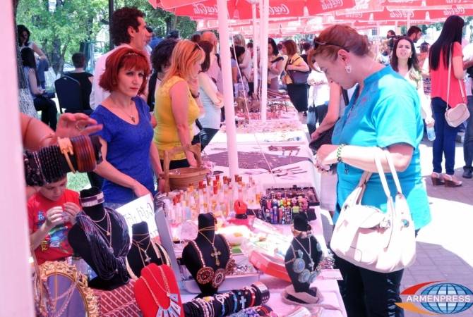 Սիրիահայերն իրենց արտադրանքը ներկայացնում են «Սիրիահայ մշակույթի շունչը 
Երևանում» ցուցահանդես-տոնավաճառում