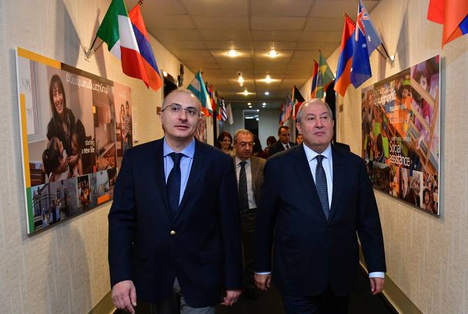 لقد حان الوقت لكي يصبح صندوق هاياستان لعموم الأرمن مؤسسة القرن 21- رئيس الجمهورية أرمين 
سركيسيان خلال زيارته لمركز «صندوق هاياستان»-