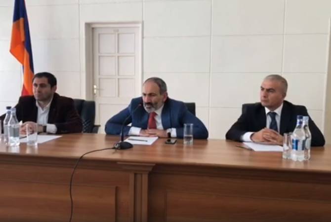 Никол Пашинян представил новоназначенного губернатора Сюника: Ереван – голова 
Армении, а Сюник – ее хребет