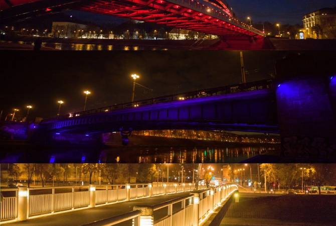 Центральные  мосты  Вильнюса освещены  цветами армянского триколора