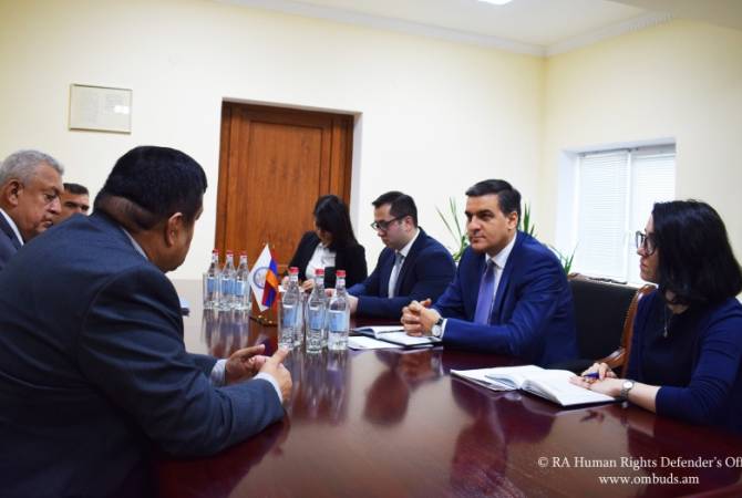 L'Organisation internationale pour la réforme du système pénitentiaire  a proposé l'expérience 
du défenseur des droits de l'homme de la République d'Arménie au Tadjikistan