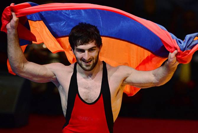 Давид Сафарян будет бороться за бронзовую медаль на ЧМ