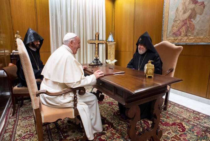 Catholicos of All Armenians, Pope Francis meet in Vatican