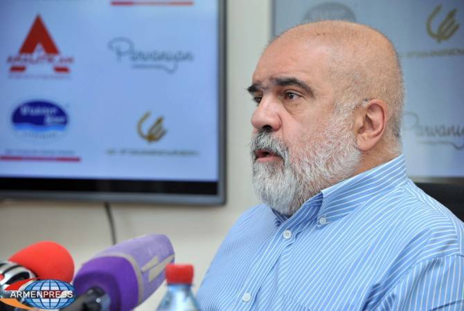 Искандарян считает роспуск парламента  завершением процесса смены  власти