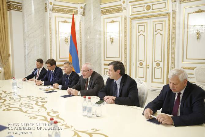 Сопредседатели МГ ОБСЕ подчеркнули важность сохранения атмосферы доверия в 
процессе урегулирования нагорно-карабахского конфликта

