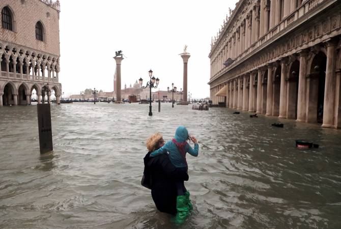 До 30 человек выросло число жертв наводнений в Италии