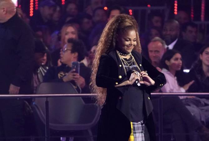 Джанет Джексон выступила в защиту прав женщин на вручении премий MTV