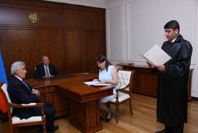 Cérémonie de prestation de serment du juge du tribunal administratif au siège du Président d’Arménie  