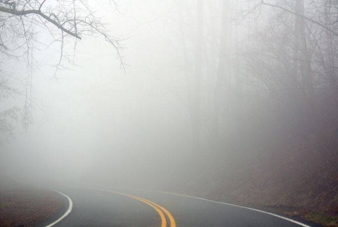 На поворотах Дилижана - густой туман, видимость – 10-15 метров