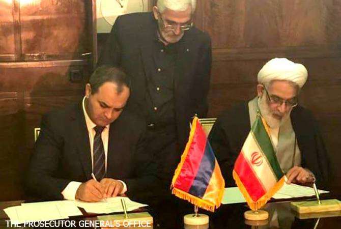 Armenian, Iranian prosecutor-generals sign cooperation agreement in Tehran 