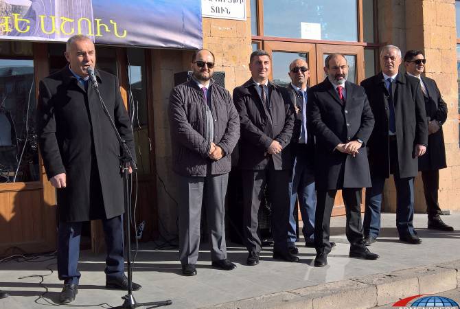 Никол Пашинян представил политику правительства Армении в вопросе укрупнения 
общин