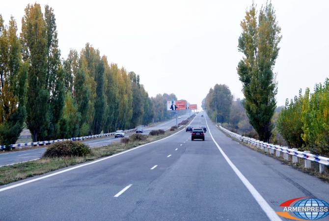 Roads mostly passable across Armenia, authorities urge drivers to shift to winter tires 