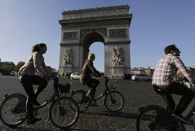 Центр Парижа может стать полностью пешеходным