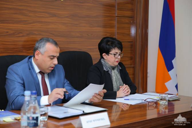 В парламенте Арцаха продолжаются обсуждения проекта госбюджета на 2019 год

