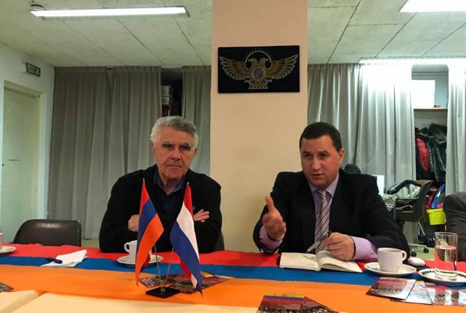 Ambassador Balayan meets Armenian community representatives in Hague