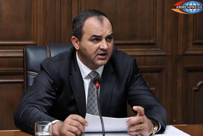 На данном этапе следствия есть необходимость в том, чтобы Роберт Кочарян находился 
под арестом: Генпрокурор Армении 