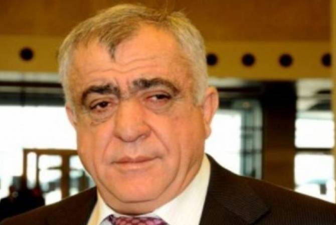 شقيق الرئيس الثالث لأرمينيا سيرج سركيسيان مستعد لإعادة 30 مليون $ لميزانية الدولة من أحد 
حساباته-رئيس وزراء أرمينيا بالنيابة نيكول باشينيان بحملة تحالف إيم كايل(خطوتي)-