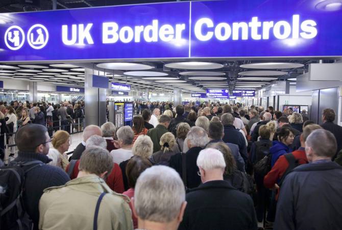 Трудовая миграция из ЕС в Великобританию сократилась до минимума с 2012 года