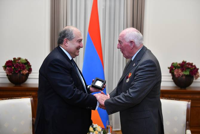 Armenia will never forget UK assistance during earthquake days: President Sarkissian hosts 
British firefighter-rescuer Paul Burns