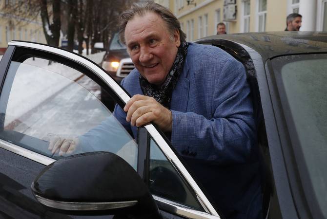 Gerard Depardieu granted registration in Novosibirsk 