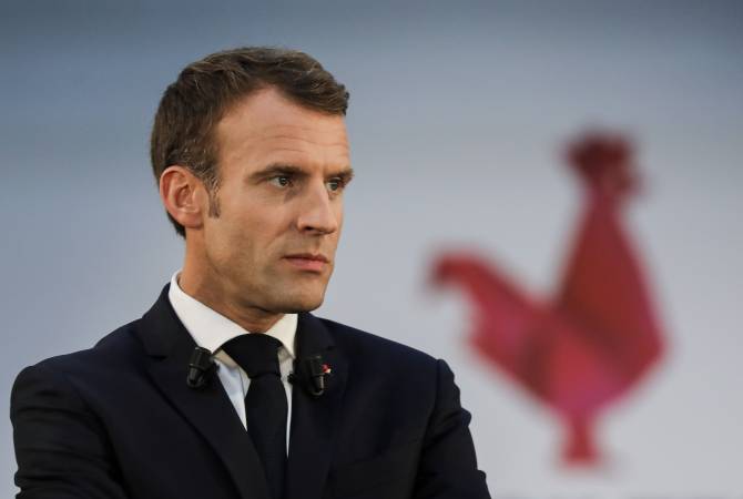 Emmanuel Macron « reporte » sa visite en Serbie
