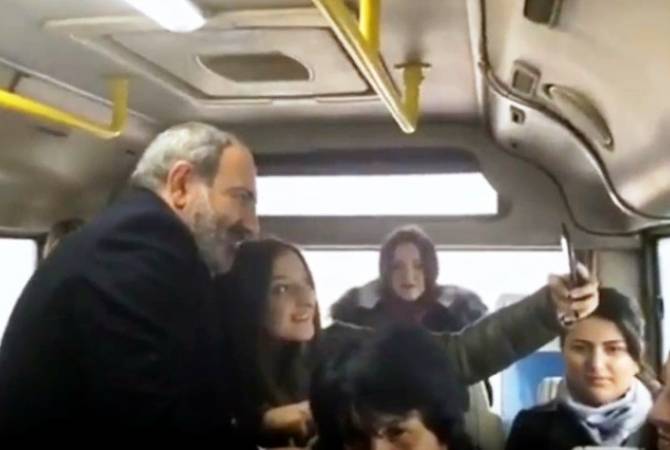 Pashinyan rides bus in Yerevan