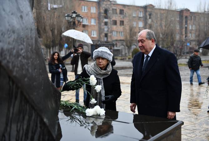 President Sarkissian pays tribute to memory of 1988 earthquake victims in Gyumri
