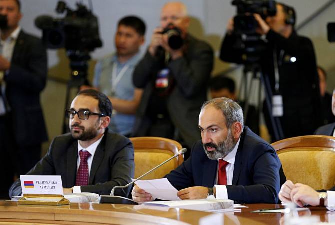 أرمينيا مهتمة بتعميق عمليات التكامل مع الاتحاد الأوراسي-رئيس الوزراء بالنيابة نيكول باشينيان بجلسة 
المجلس الاقتصادي الأوراسي بسانت بطرسبورغ- 