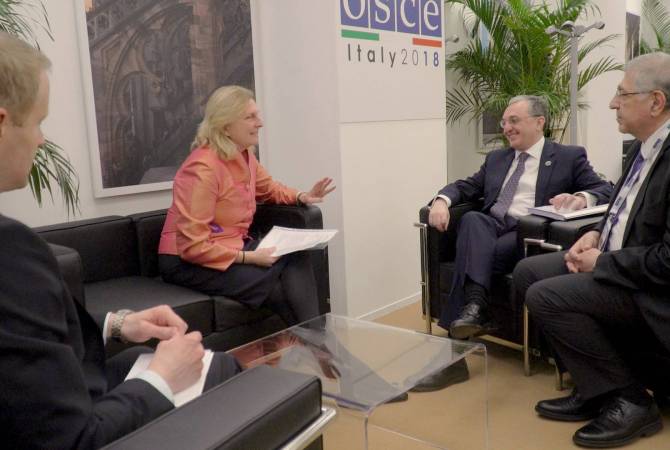 Зограб Мнацаканян встретился с министром иностранных дел Австрии

