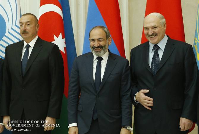 رئيس وزراء أرمينيا بالنيابة نيكول باشينيان يحضر الاجتماع غير الرسمي لرؤساء الدول الأعضاء برابطة الدول 
المستقلة في سان بطرسبرغ
