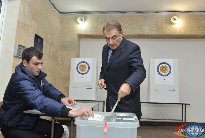 Ара Баблоян проголосовал во имя безопасности Армении и Арцаха