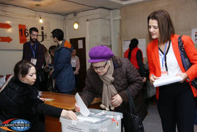 По данным на 11:00 часов,  в Гегаркунике проголосовали 7,8 % избирателей