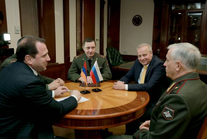 Դավիթ Տոնոյանն ընդունել է ՀՀ-ում ՌԴ դեսպան Սերգեյ Կոպիրկինին ՌԴ ռազմական 
կցորդի  առաքելության ավարտի կապակցությամբ 