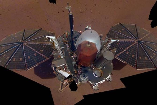 InSight զոնդն առաջին «սելֆիներն» Է արել Մարսի մակերեւույթին