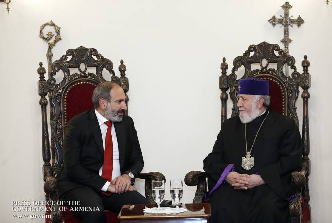 Никол Пашинян встретился с Верховным Патриархом и Католикосом Всех Армян, Его 
Святейшеством Гарегином Вторым

