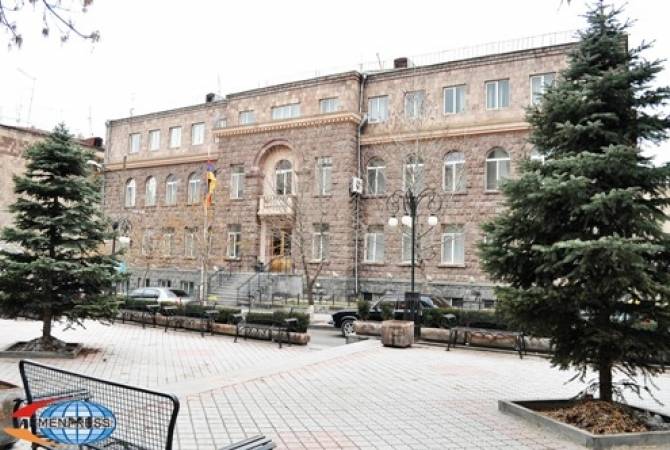 В  новоизбранном парламенте  у  блока «Мой шаг» будет 88 мандатов, у партии 
«Процветающая Армения» - 26, у  партии «Просвещенная Армения» - 18