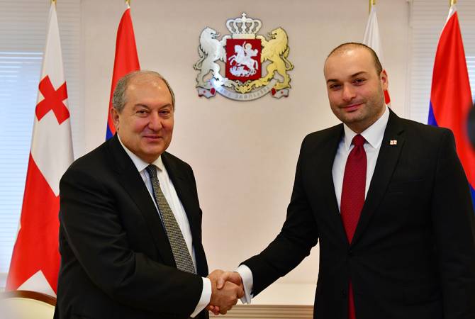 Президент Армении и премьер-министр Грузии обменялись мыслями о повестке дня 
армяно-грузинских отношений
