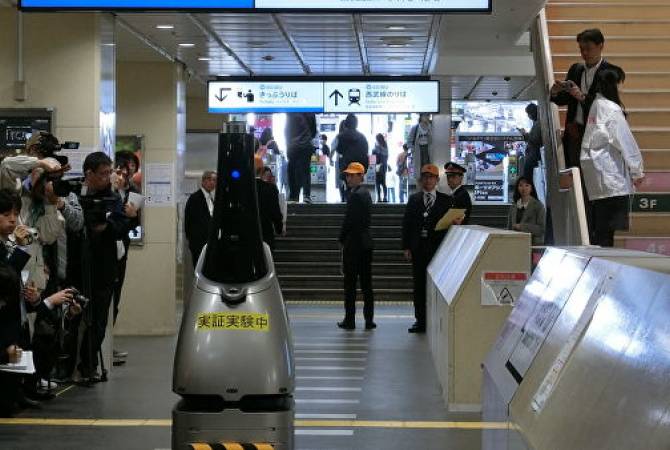 Ճապոնիայում ռոբոտը պահապան Է աշխատել երկաթուղու կայարանում