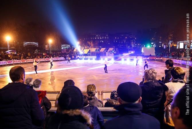 Swan Lake ice rink in downtown Yerevan opens 
