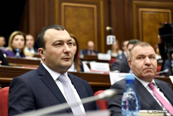 Ваге Энфиаджян избран  оппозиционным вице-спикером парламента Армении