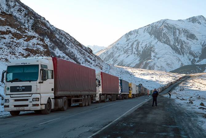 Cargo transit through Upper Lars checkpoint halted due to weather-related safety concerns 