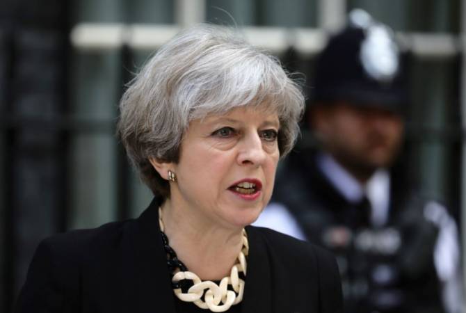 RFI: Theresa May présente ce lundi son «plan B» à la Chambre des communes