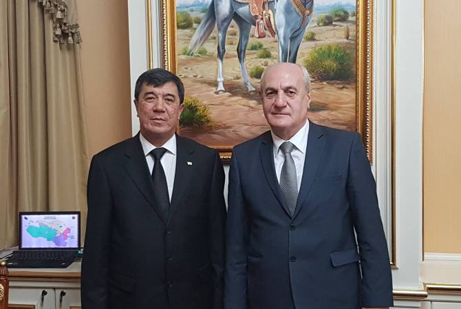 Посол Армении встретился с мэром Ашхабада

