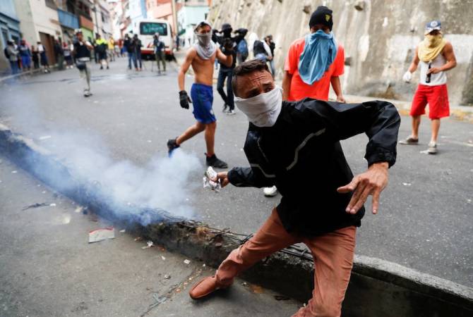 Վենեսուելայում առնվազն 16 մարդ է զոհվել բողոքի ակցիաների ընթացքում 
