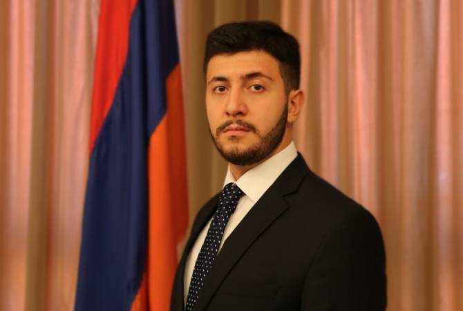 Пресс-секретарь Совбеза опровергает слухи о том, будто Армен Григорян будет 
освобожден от занимаемой должности и избран председателем ЦИК