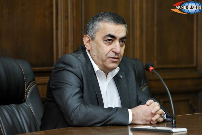 Armen Roustamian est le nouveau  Président du bureau du parti Fédération révolutionnaire 
arménienne 