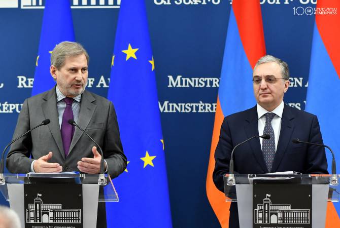 الاتحاد الأوروبي سيقدّم مساعدات مالية إضافية لأرمينيا لتحقيق إنجازات بمجال الديمقراطية-حكم القانون 
في 2018-مفوض الاتحاد الأوروبي لشؤون توسيع السياسة يوهان هان-